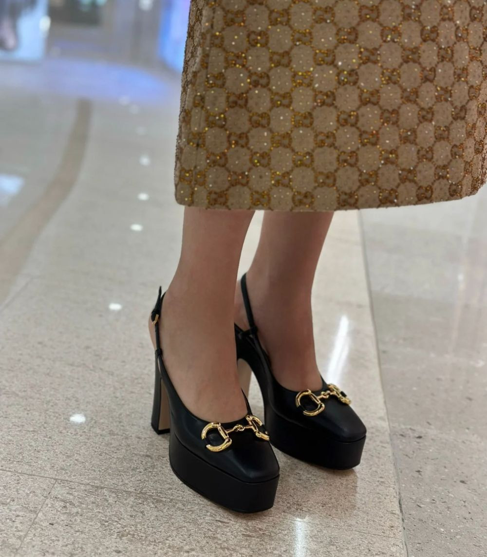 Sandal Gucci đen, gót vuông 12cm