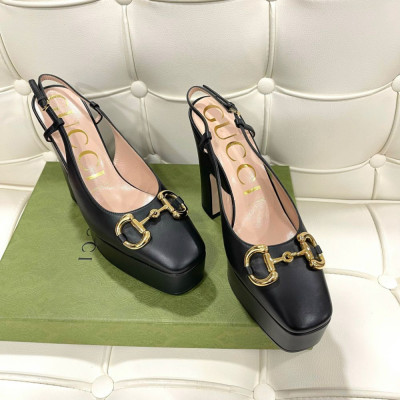 Sandal Gucci đen, gót vuông 12cm