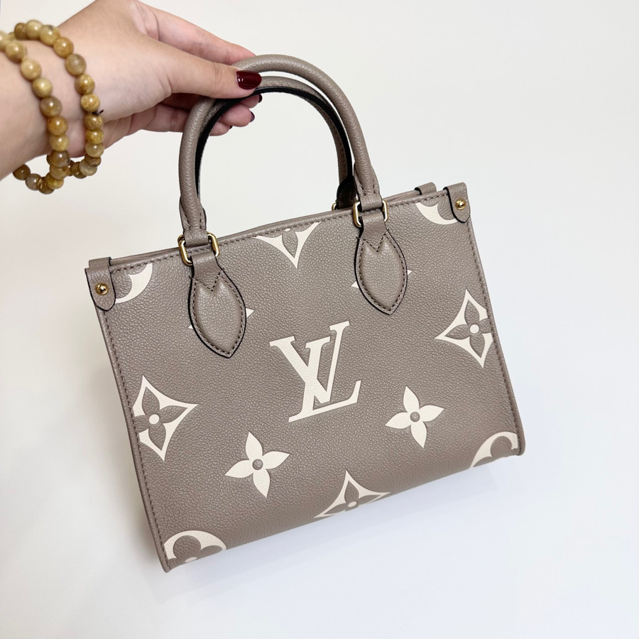 On the go Louis Vuitton da bê