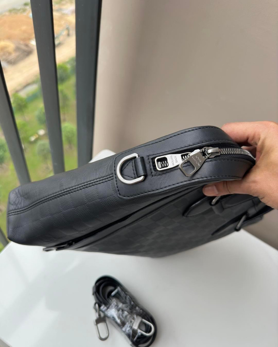 Cặp LV da damier