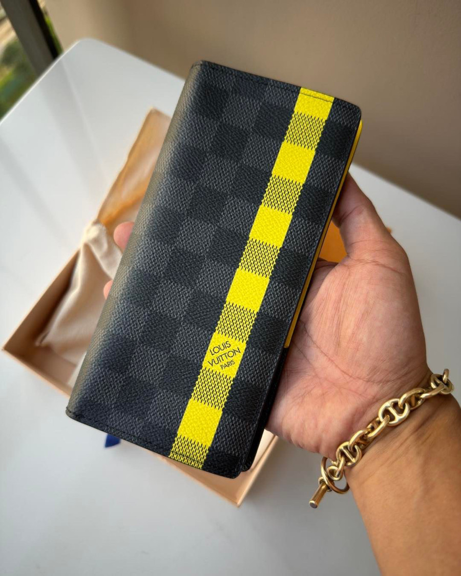 Ví LV brazza limited