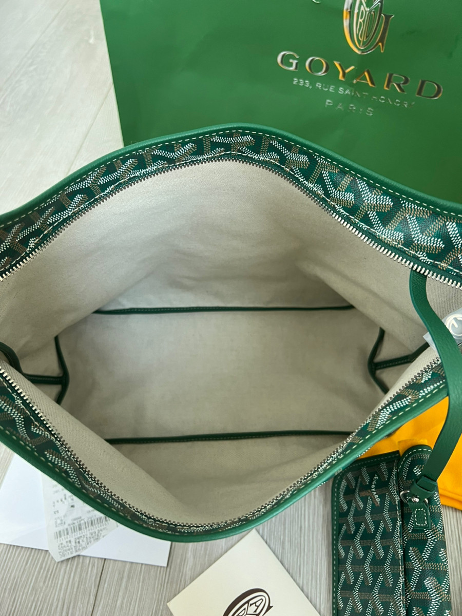 Goyard Hobo Green