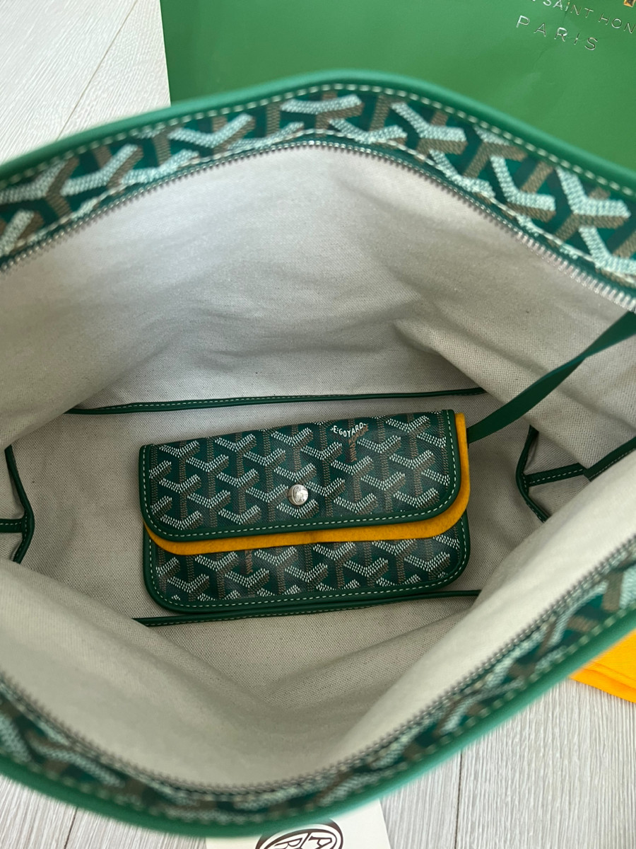 Goyard Hobo Green