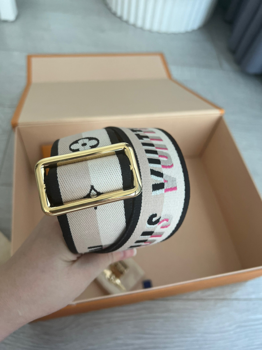 Lv Speedy 20 Strap Limited