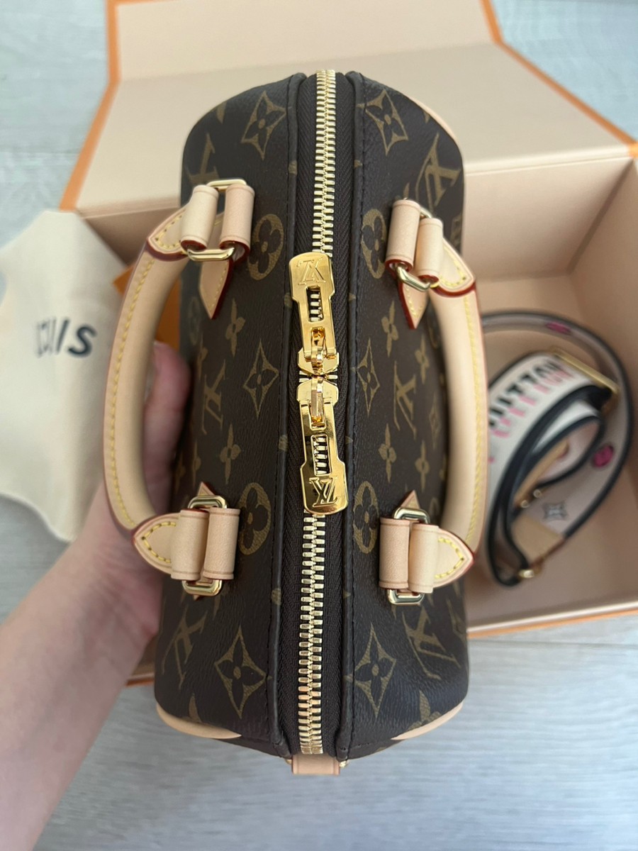 Lv Speedy 20 Strap Limited