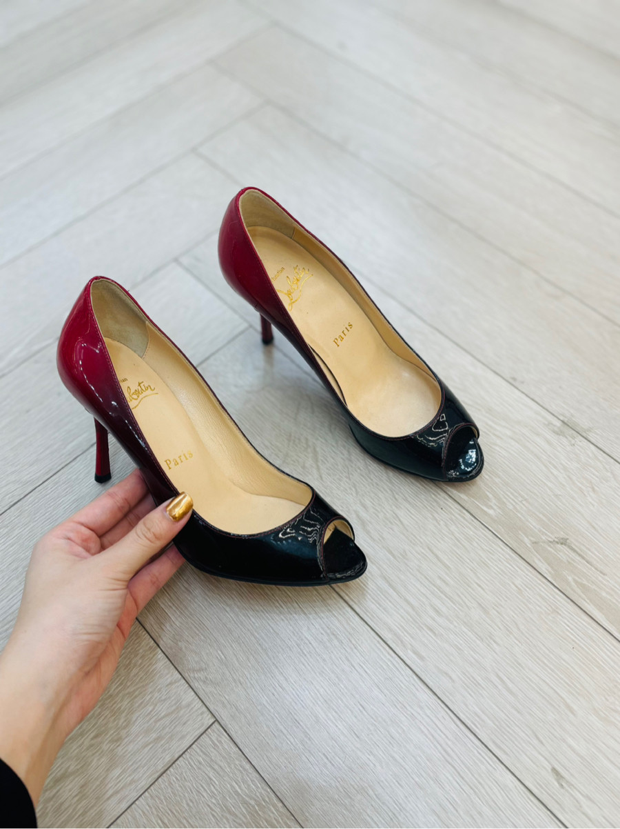 Louboutin hở mũi 2 màu