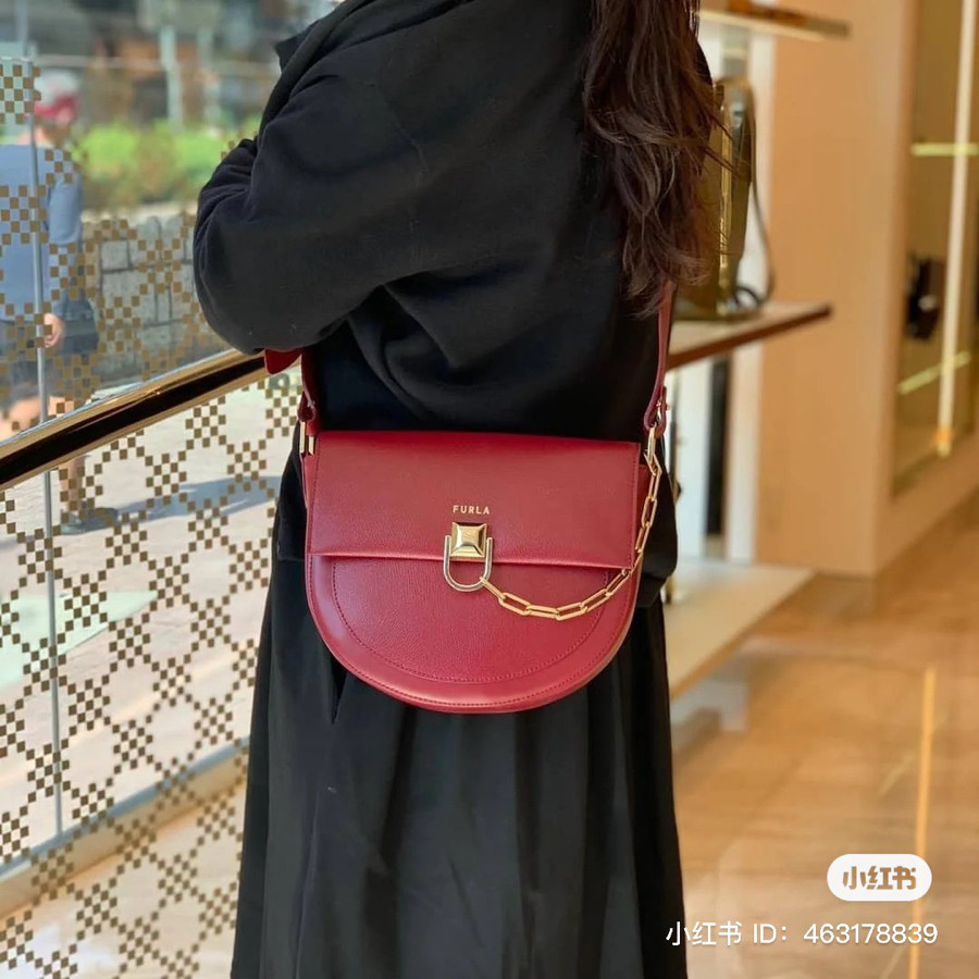 Túi Furla miss mimi màu ciliegia sz 24 🍒