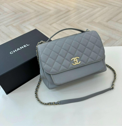 Chanel Affinity size M