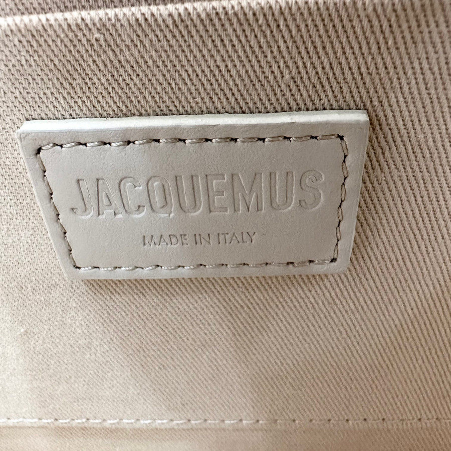 Túi Jacquemus sz 22