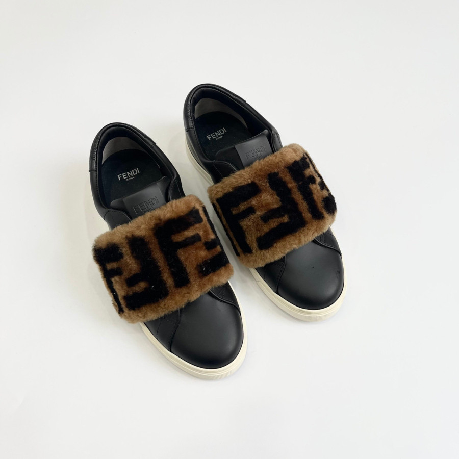 Slip on Fendi