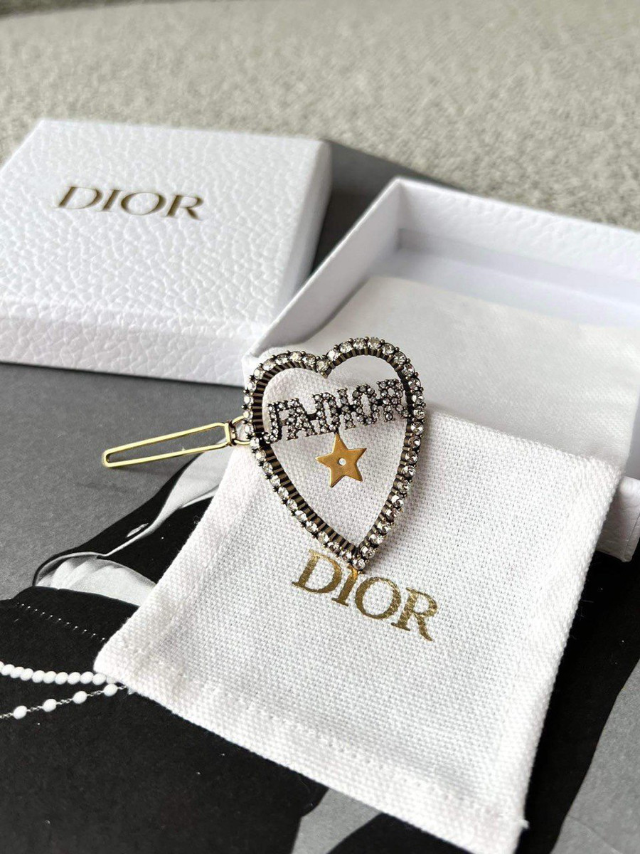 Kẹp tóc Dior Jadior tim đá xinh xỉu