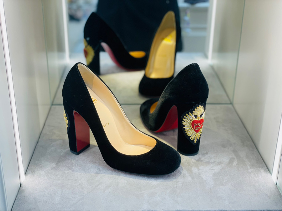 Cao gót Louboutin