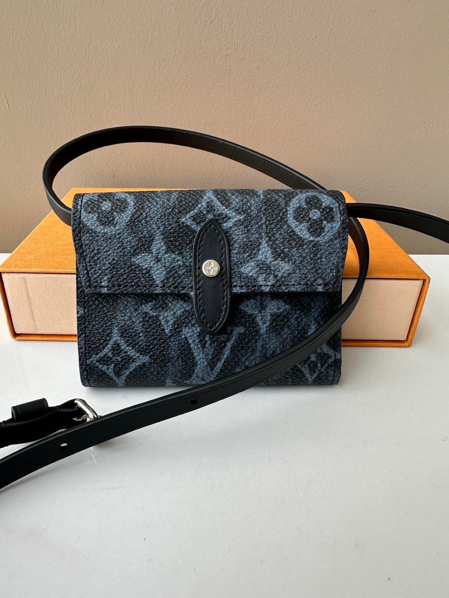 Ví LV limited new fullbox