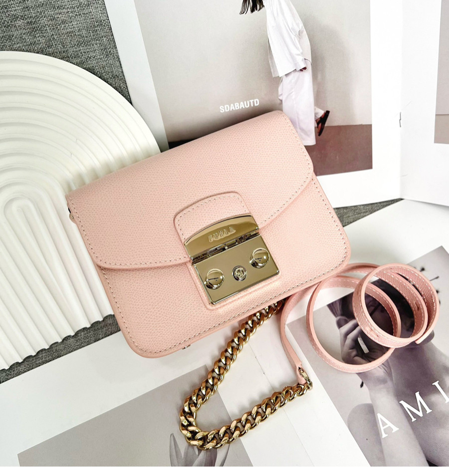 Túi Furla metro candy rose sang chảnh 😍