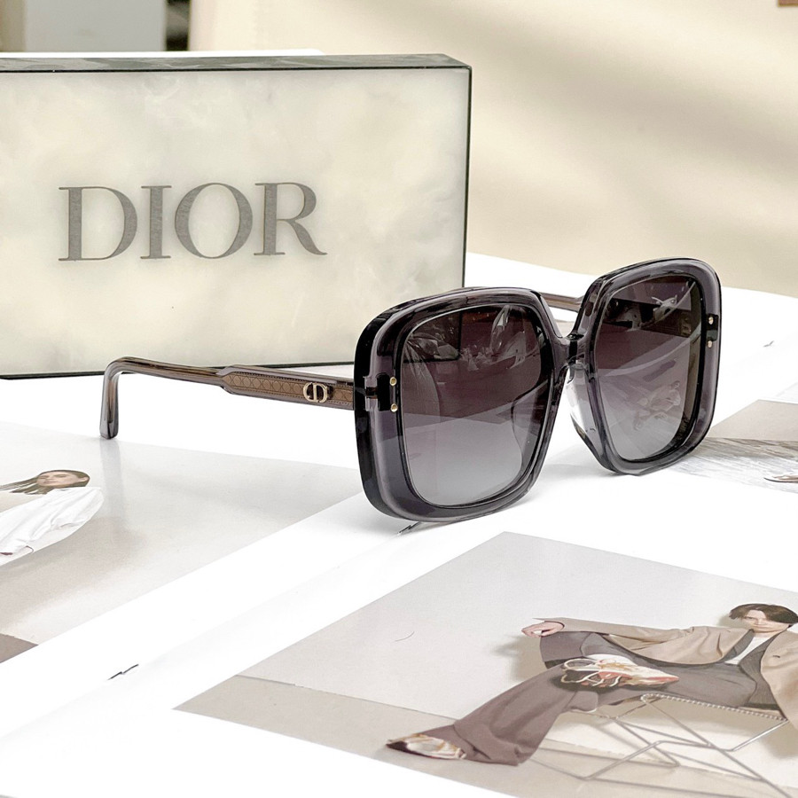 Kính râm Dior Highlight S3 màu xám siêu nhẹ ✨