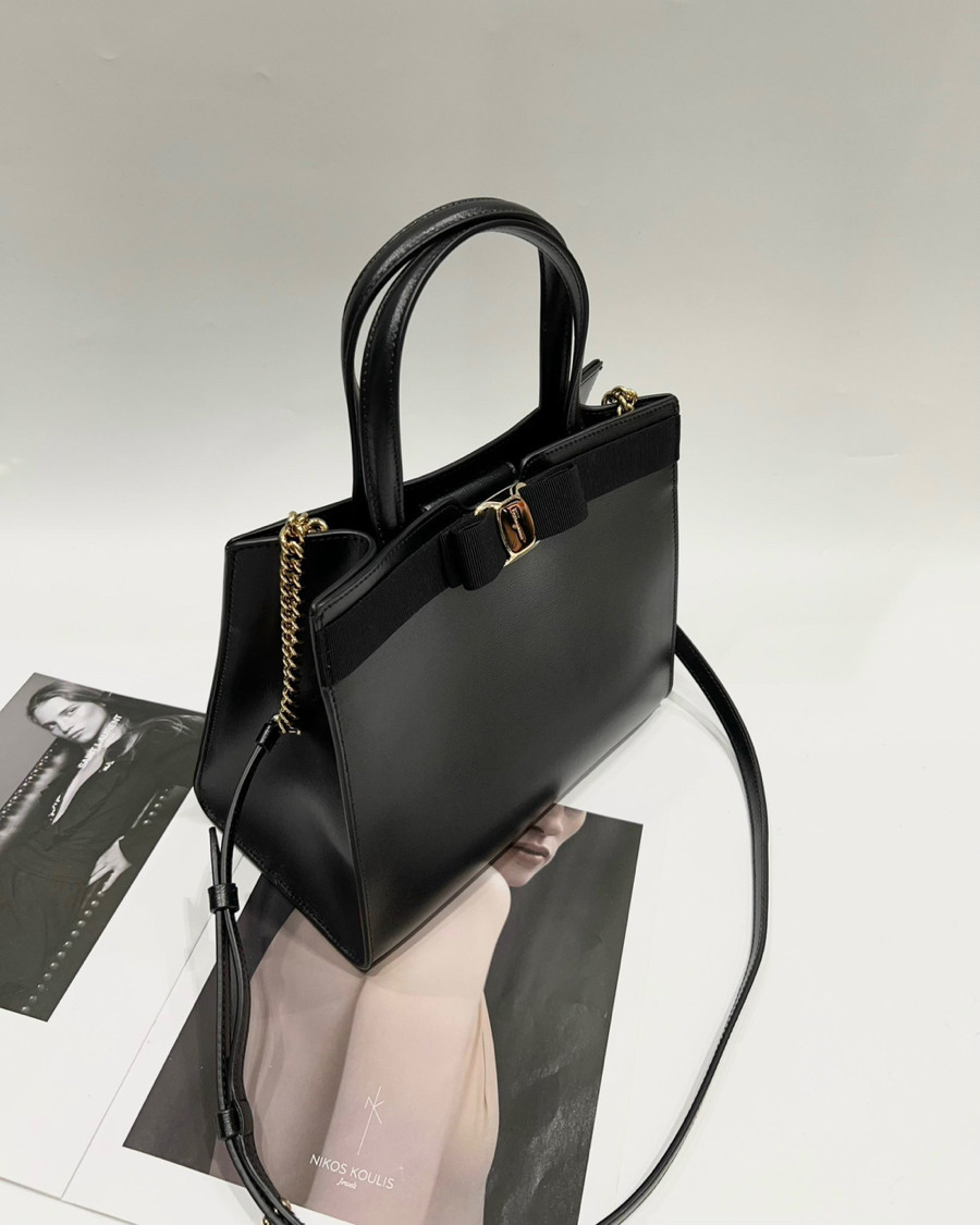 Túi Ferragamo sz 24 sang chảnh 😍
