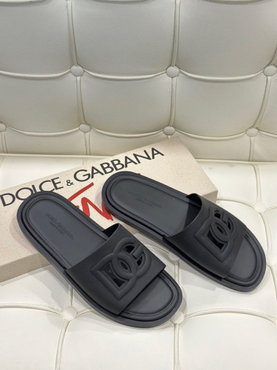 Dép Dolce & Gabbana bệt nam logo DG