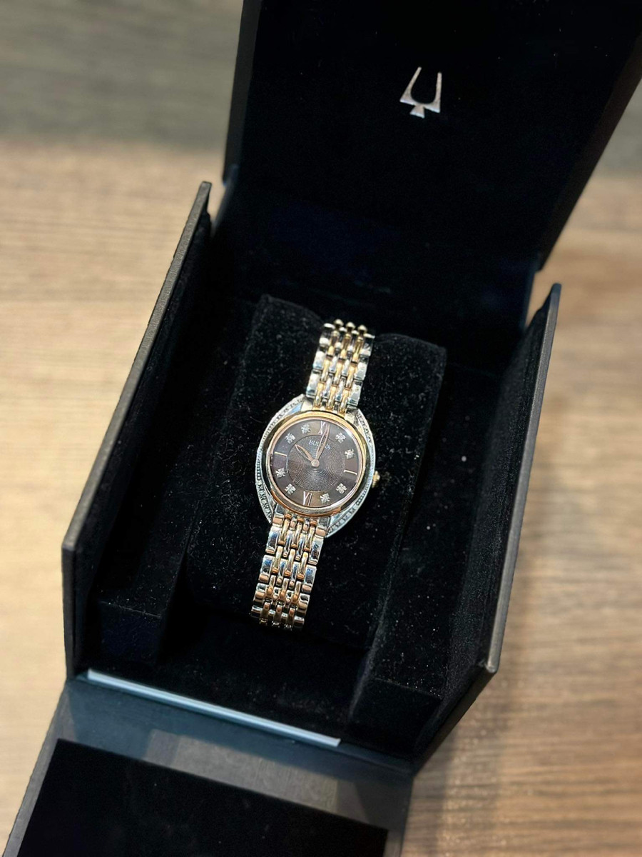 Đồng hồ bulova kèm box