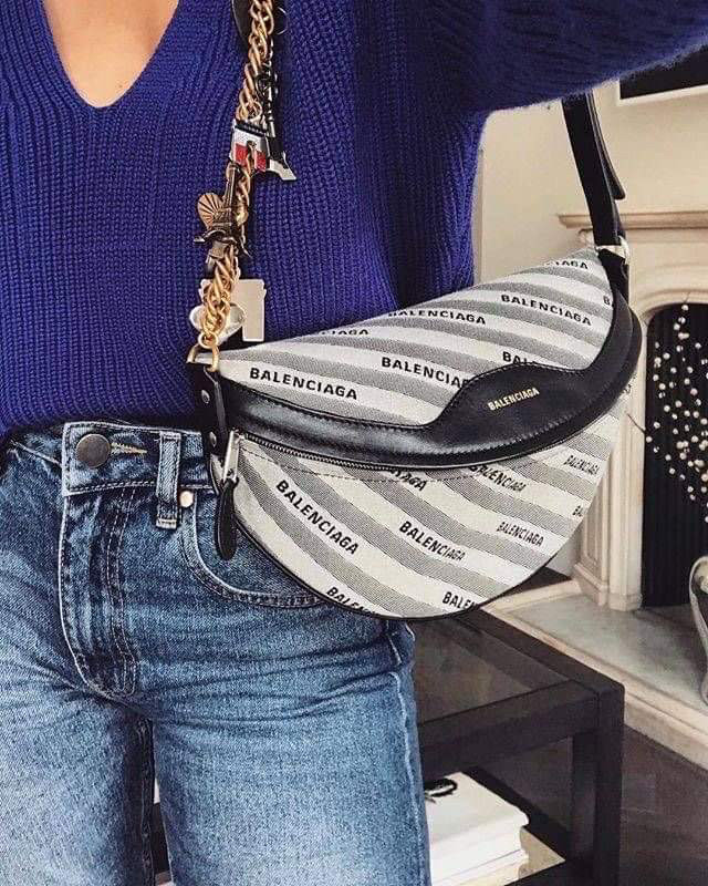 Balenciaga beltbag kèm dust