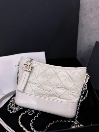 Chanel Gabr Bag White new 98 %