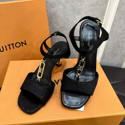 Sandal Lv dita sz 37 8p new box full