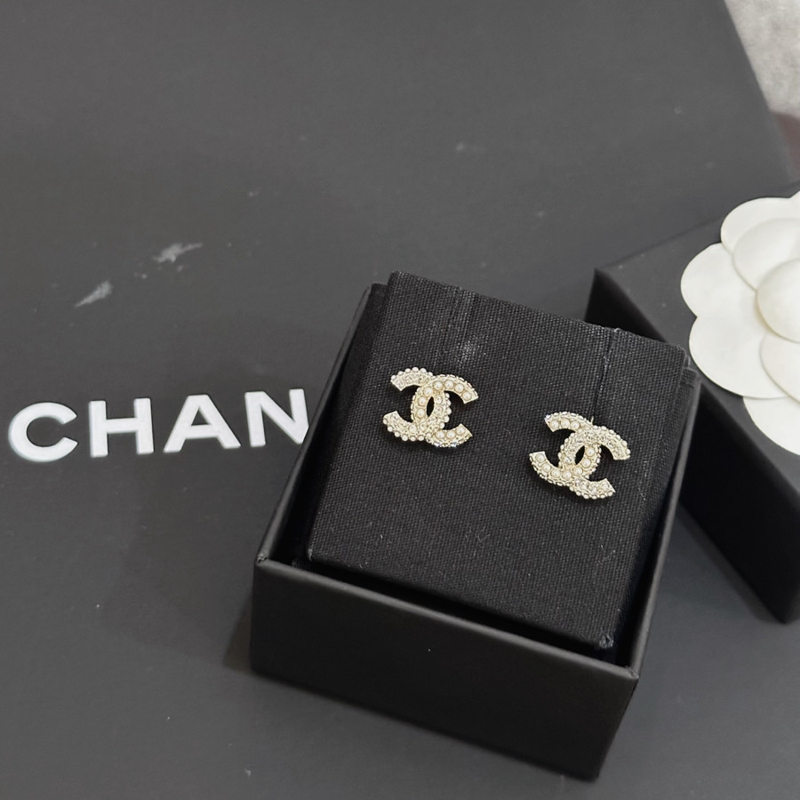 Khuyên tai Chanel new fullboxbill
