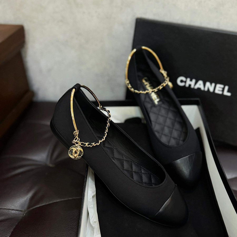 Giày Chanel bệt sz 37.5 new fullbox