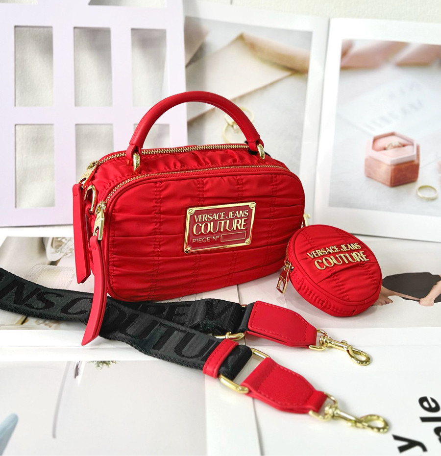 Túi VSJeans tặng kèm charm siêu xịn 🫶