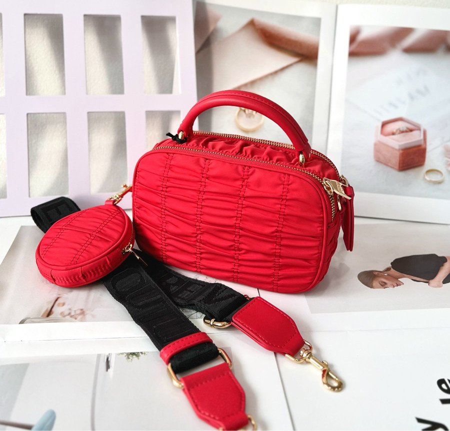 Túi VSJeans tặng kèm charm siêu xịn 🫶