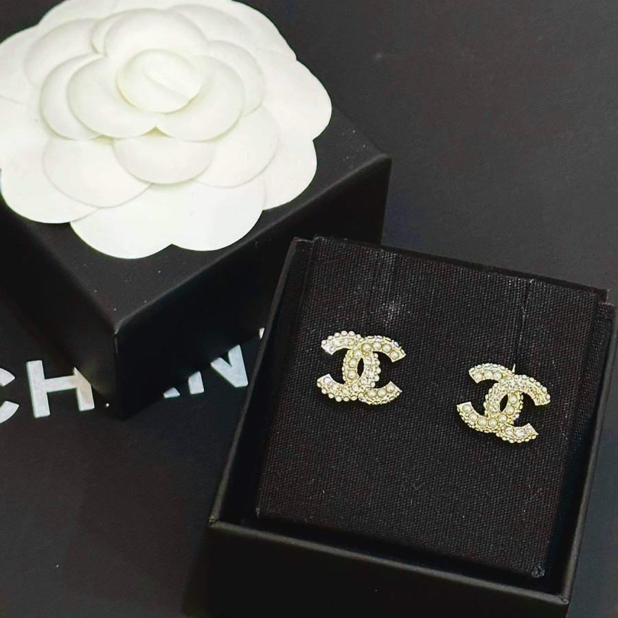 Khuyên tai Chanel new fullbox bill