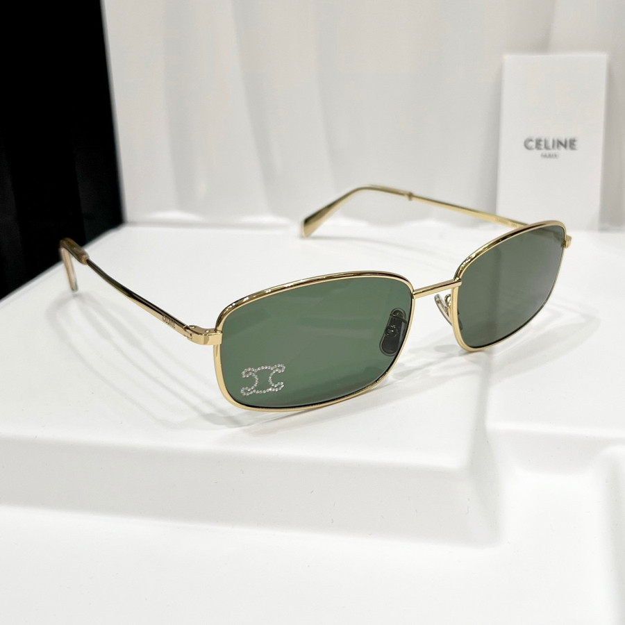 Kính râm Celine CL40285U new ss2024 dáng mắt chữ nhật viền gold, logo đính đá nổi bật trên mắt kính 🔆
