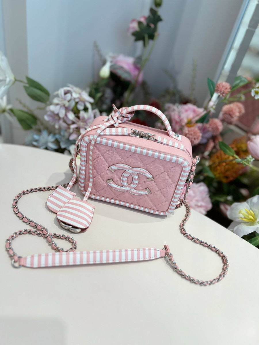 Vanity Case chanel