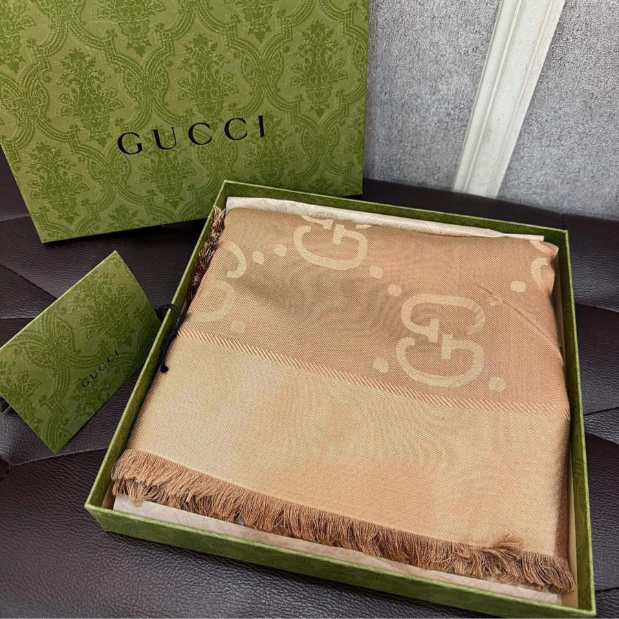 Khăn gucci lụa khổ 140x140