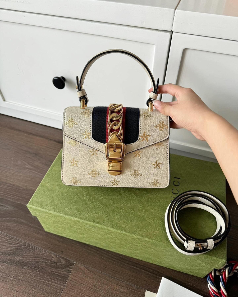 Gucci sylvie bee star top handle bag