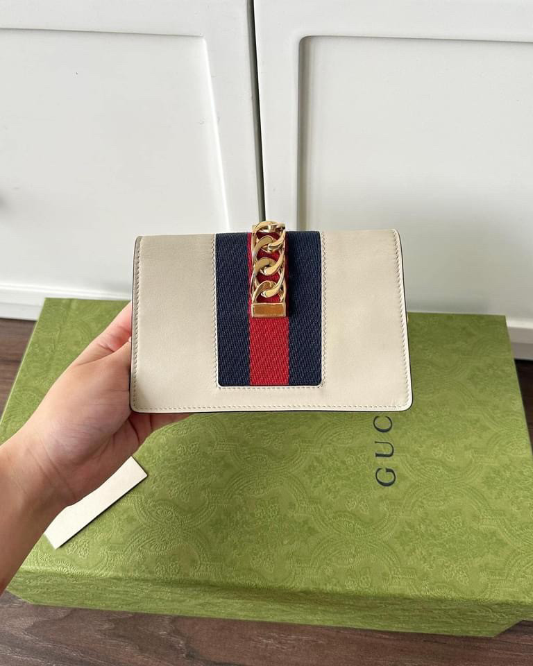 Gucci sylvie mini