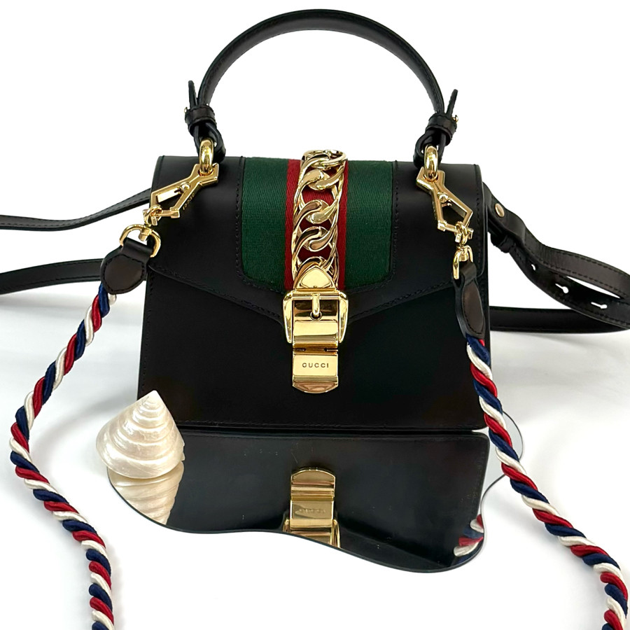 Túi Gucci sylvie đen