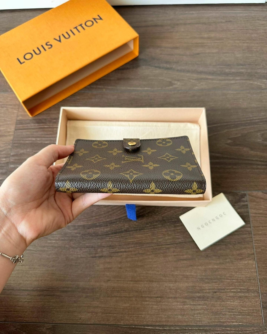 LV