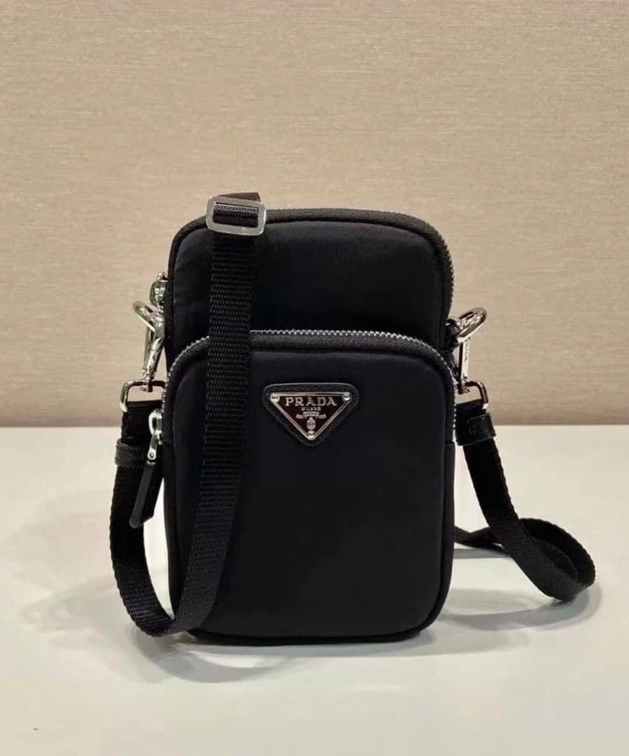 Túi Prada phonebag đen vải dù, unisex size 10*16cm vừa promax 🎁