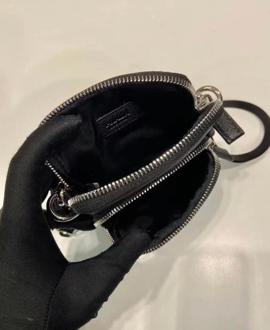 Túi Prada phonebag đen vải dù, unisex size 10*16cm vừa promax 🎁