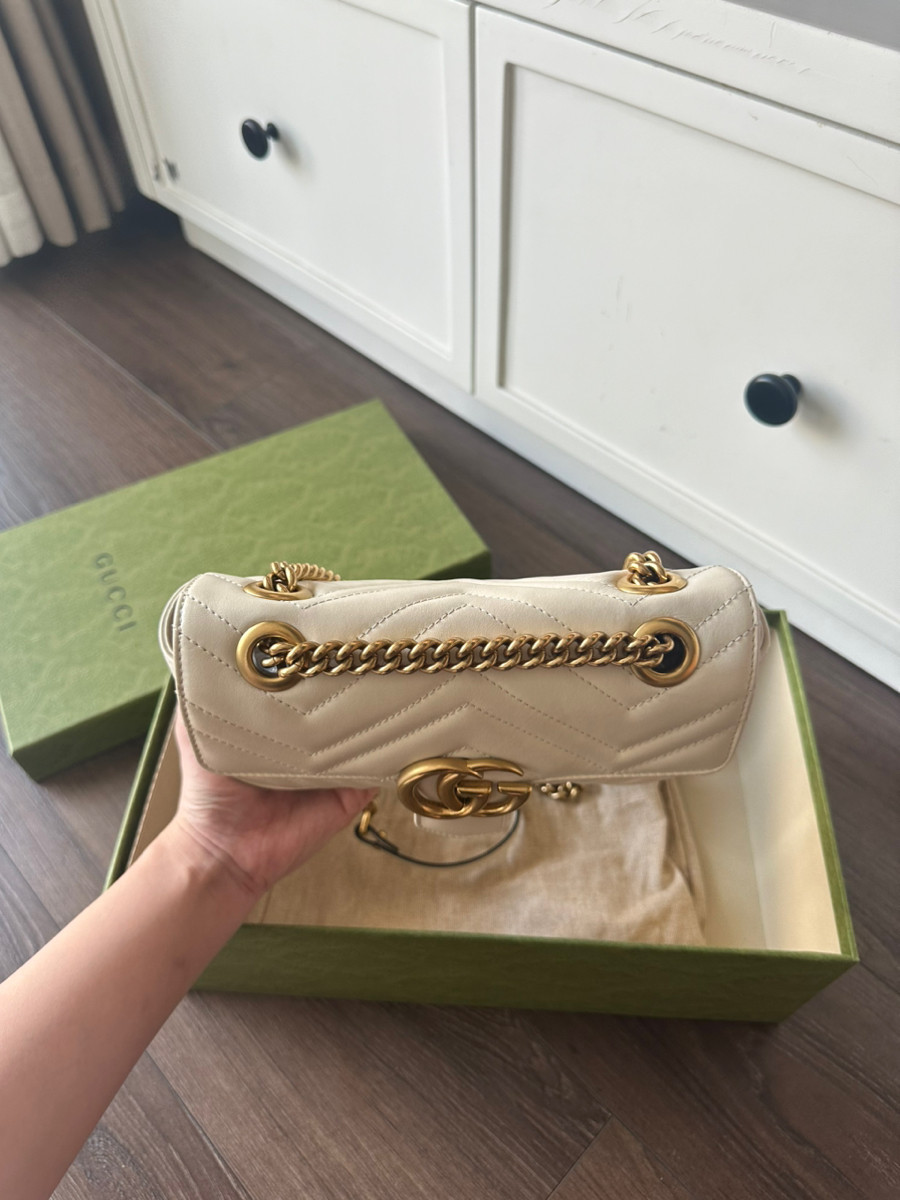 Gucci marmont white