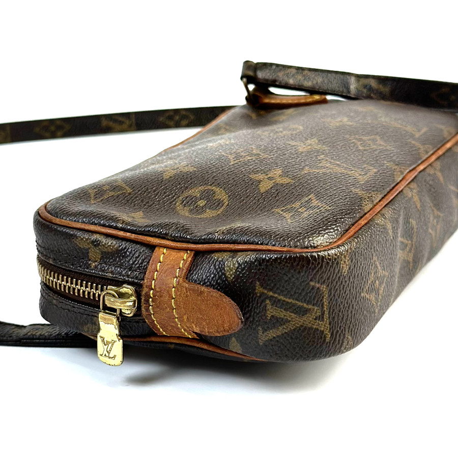 Túi Louis Vuitton đeo chéo vintage