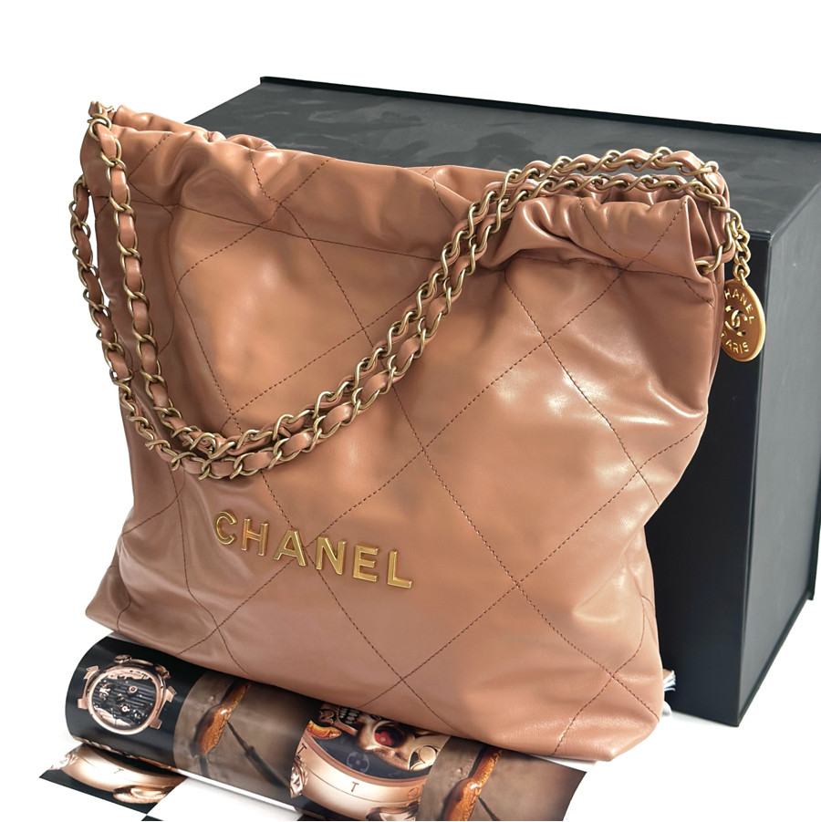 Hobo Chanel size S