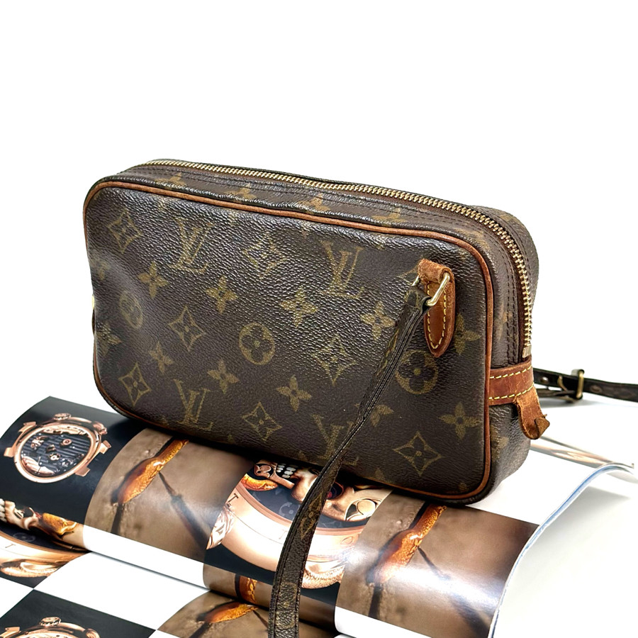 Túi Louis Vuitton đeo chéo vintage