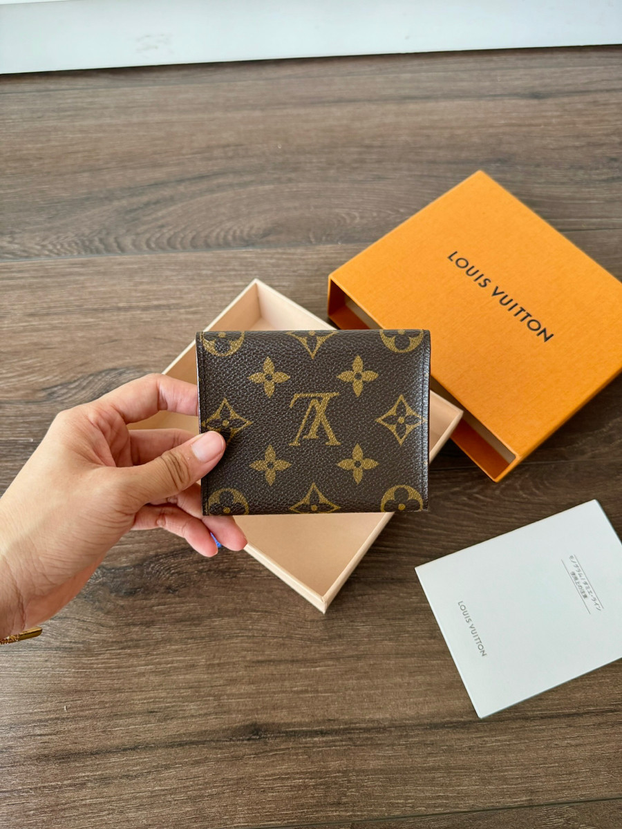 Card holder LV