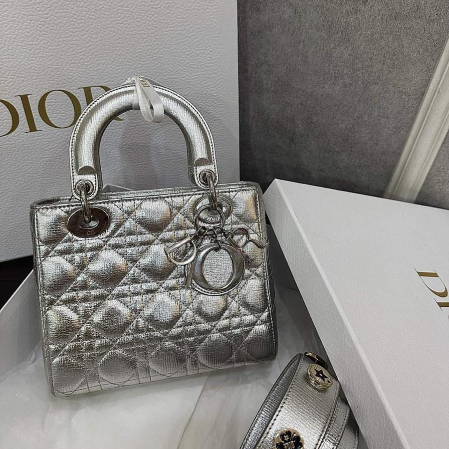 Túi Dior lady sz S kèm dust card bill