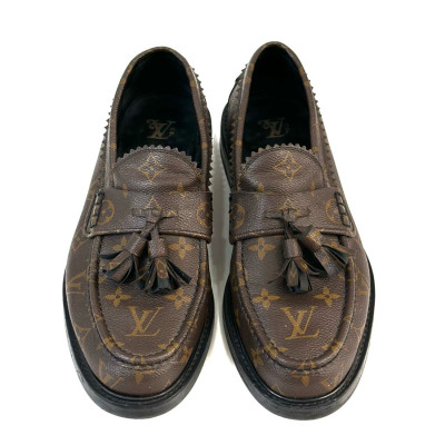 Loafer Louis Vuitton nâu size 7.5