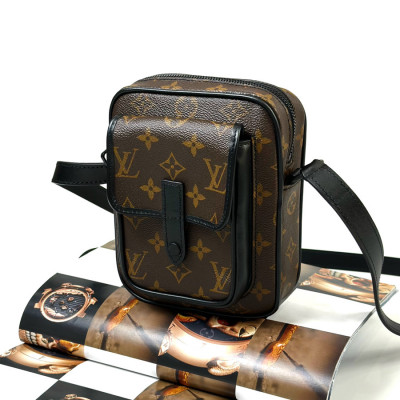 Túi Louis Vuitton nâu