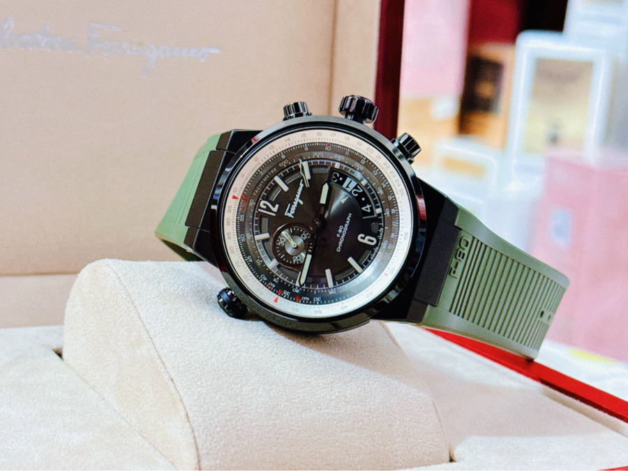 Đồng hồ Salvatore Ferragamo F80 Chronograp