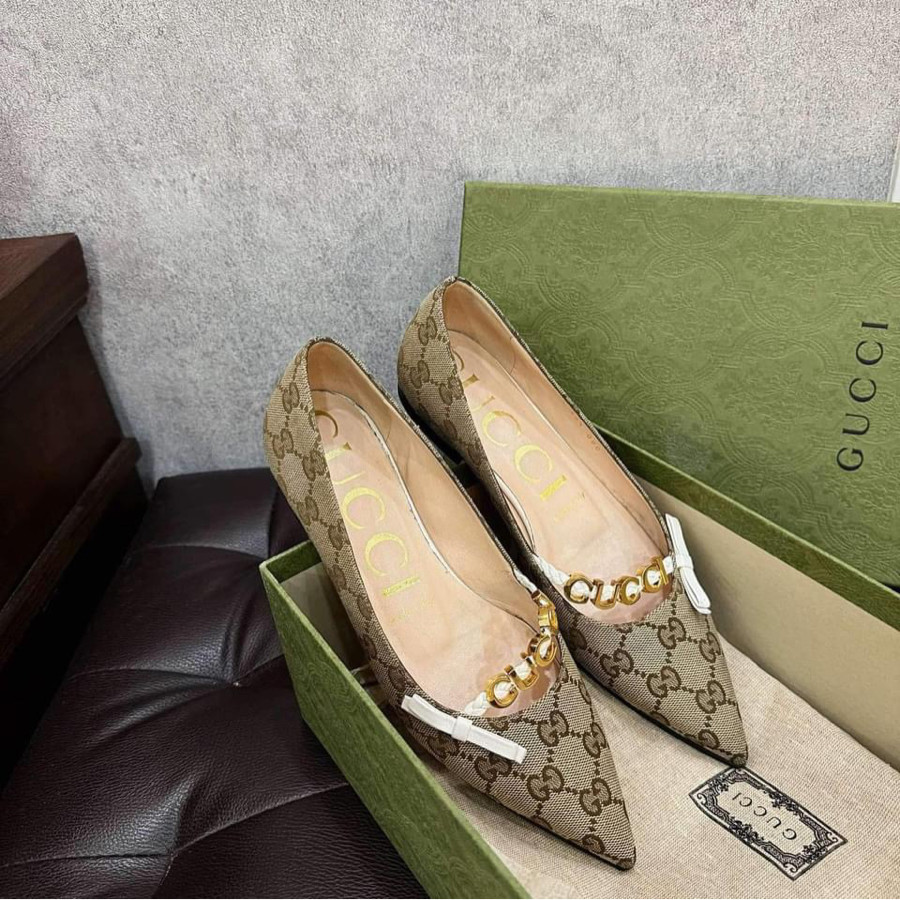 Giày Gucci canvas sz 35.5 fullbox