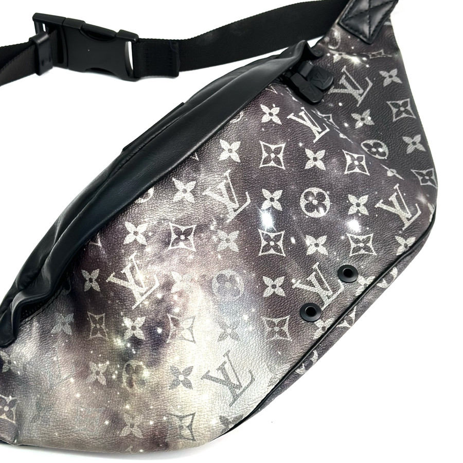 Bumbag Louis Vuitton galaxy